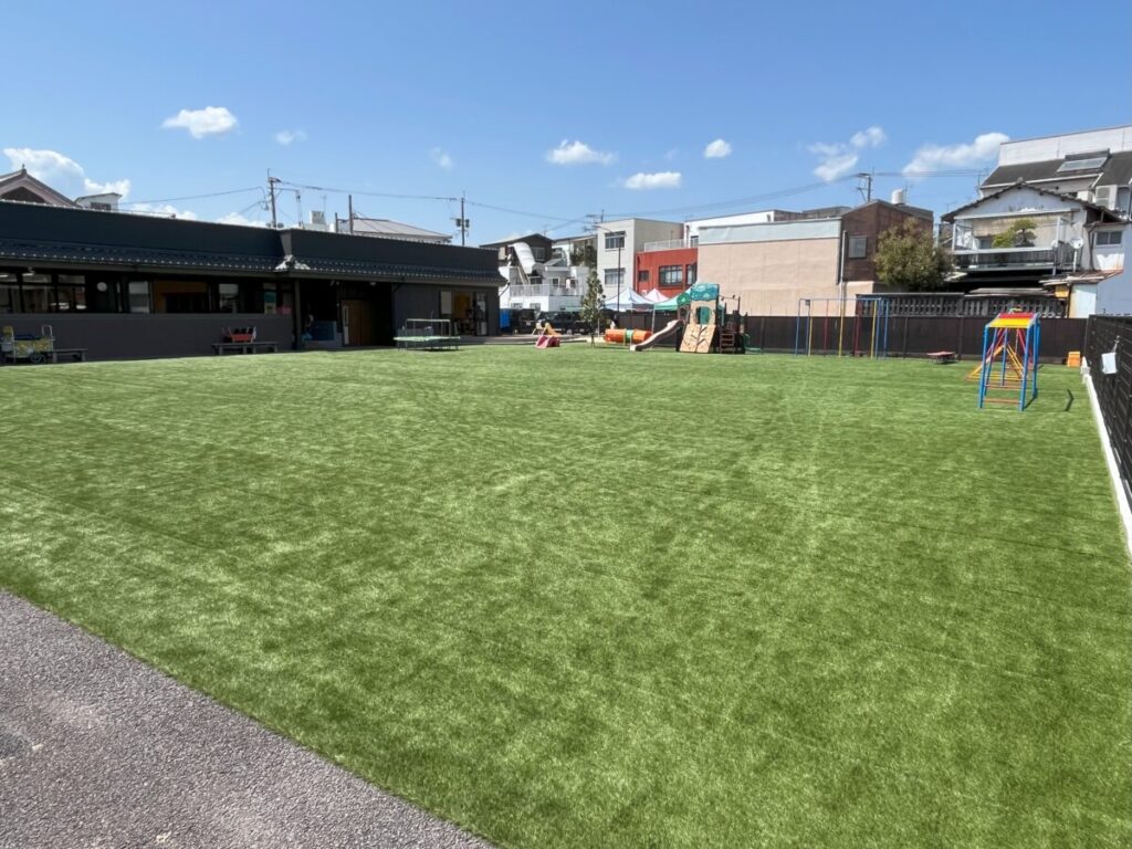 園庭3
